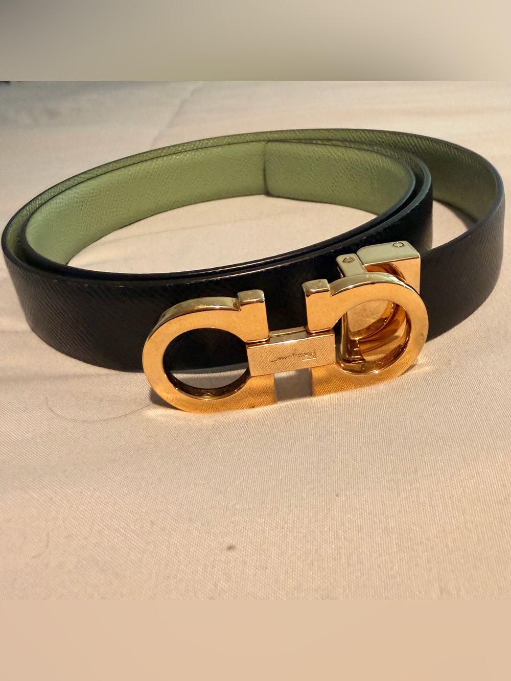 Salvatore Ferragamo Gold Buckle Black Leather reversible belt  39 inch